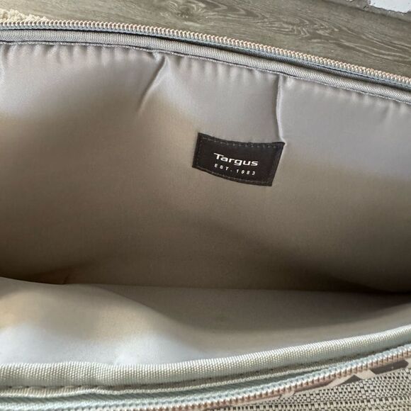 Targus laptop computer sleeve case 15x11 white grey padded zipper pocket - Picture 3 of 9